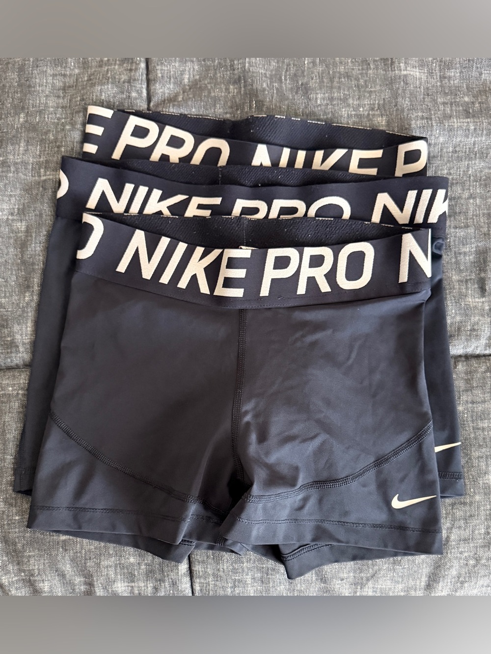 Nike Pro 3” Shorts (M) in Navy Blue